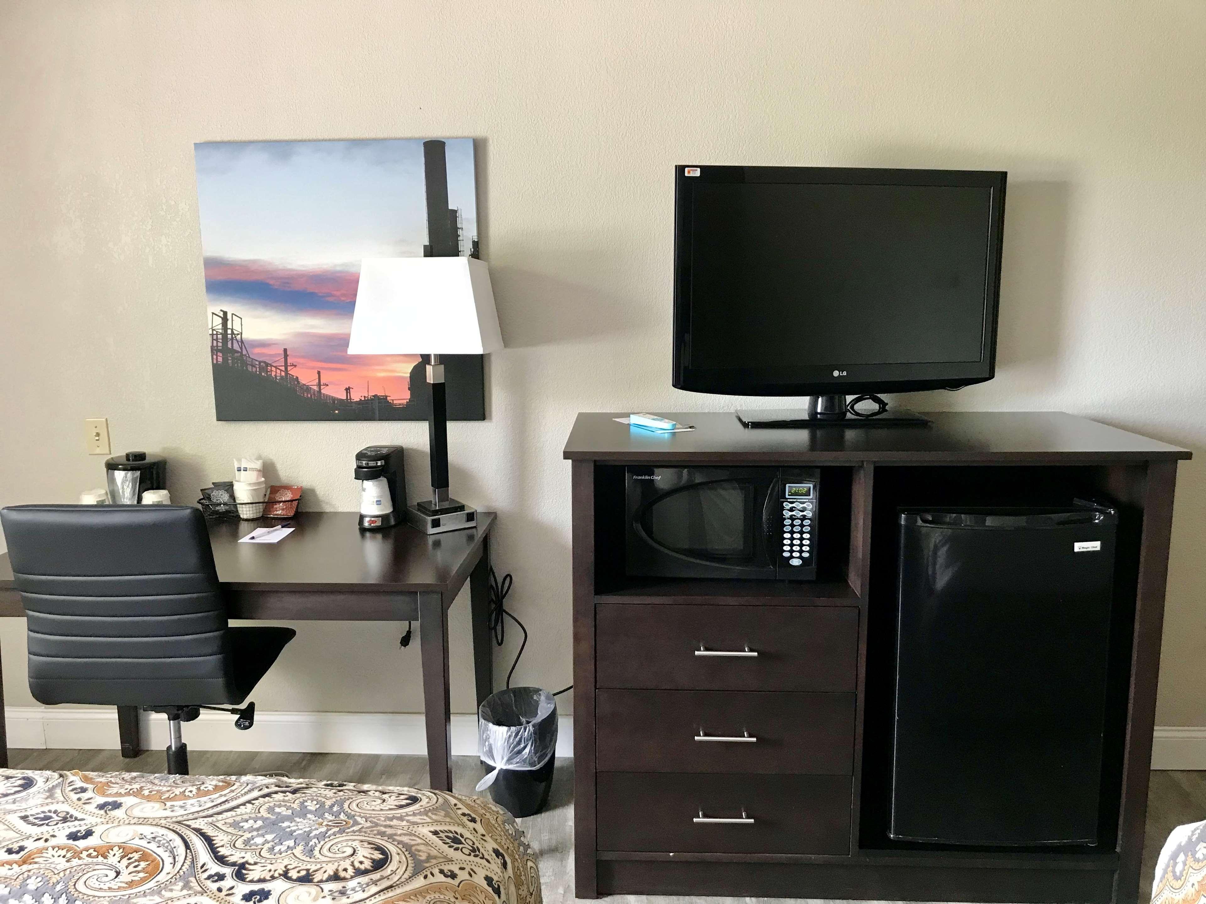 Surestay By Western Lehigh Valley 3*