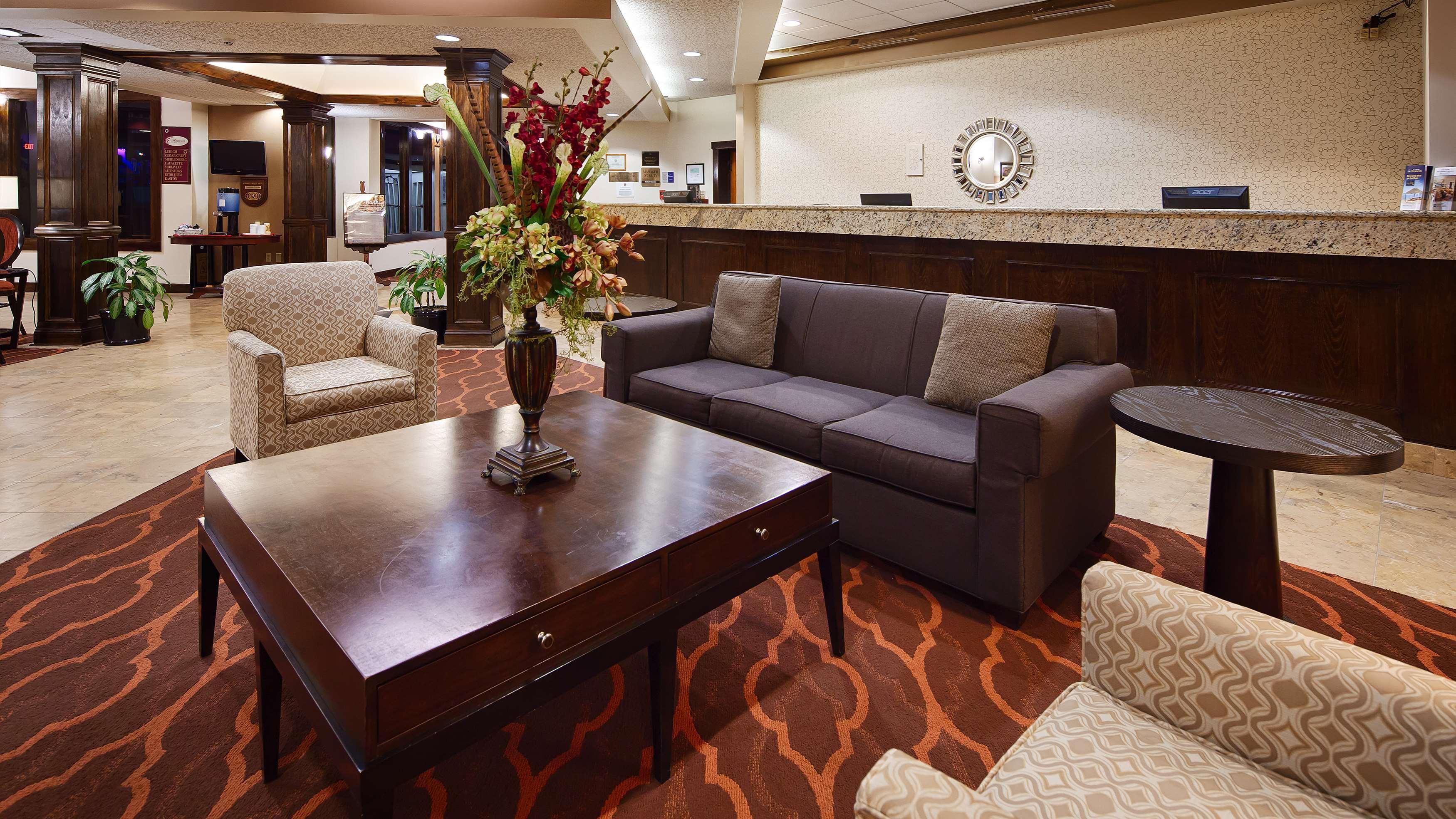 Surestay By Western Lehigh Valley 3*